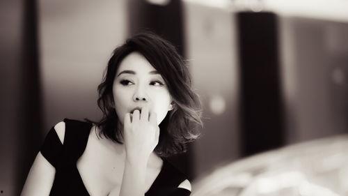 闫妮爆料新闻事件视频,视频内容引发热议